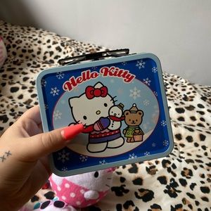 Hello Kitty Winter Tin